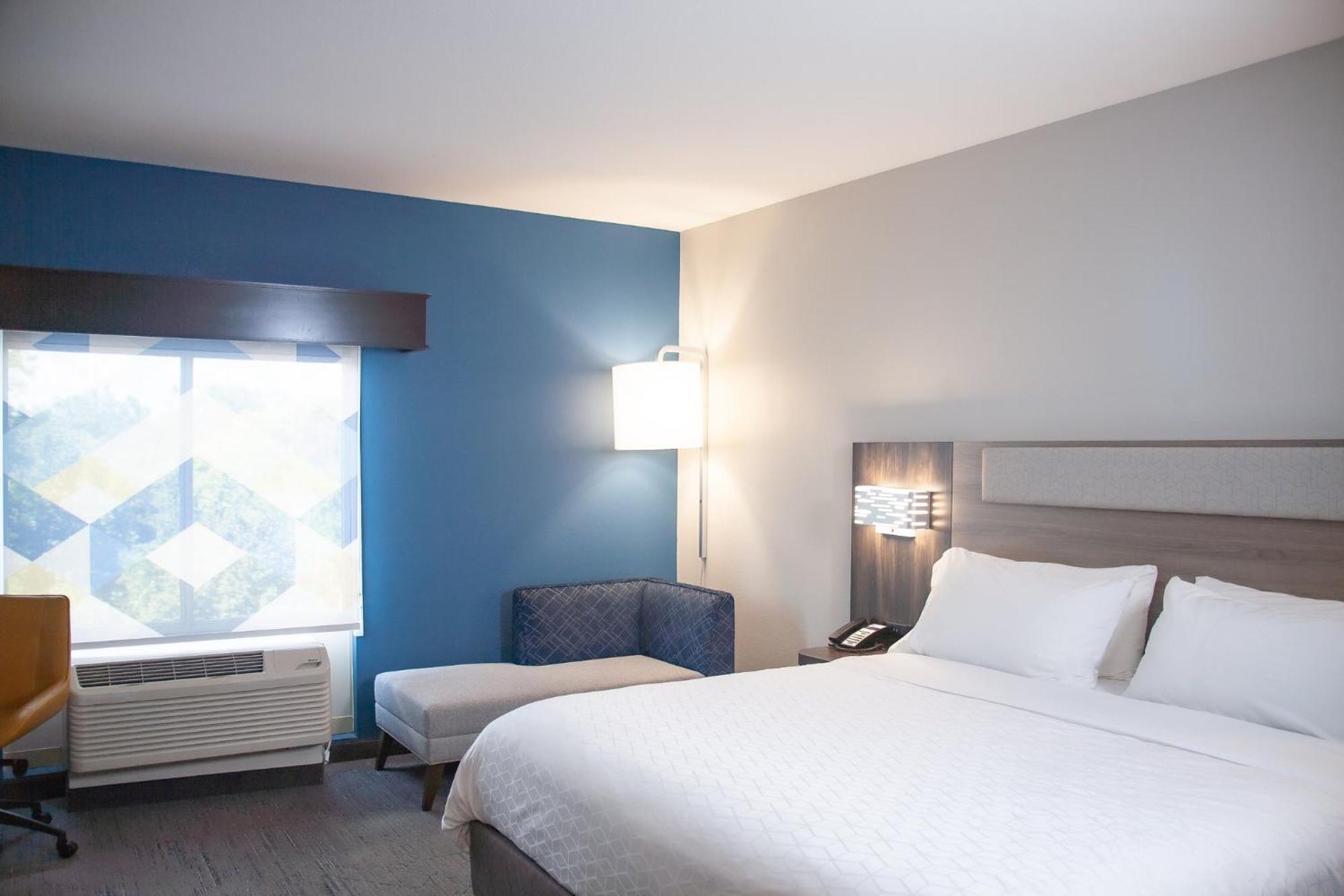 Holiday Inn Express & Suites Overland Park By Ihg Exteriör bild